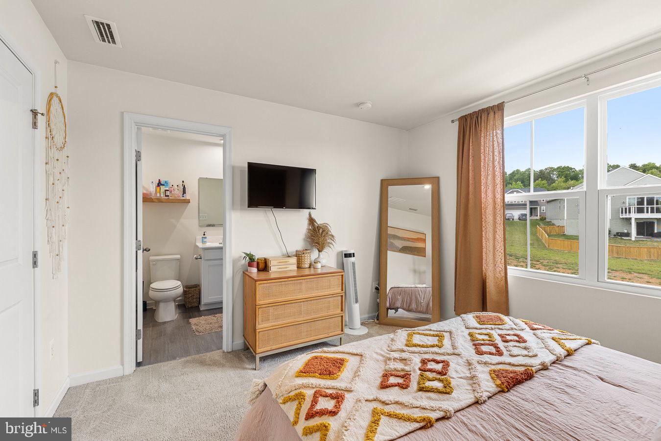 CEDAR SPRING - Residential