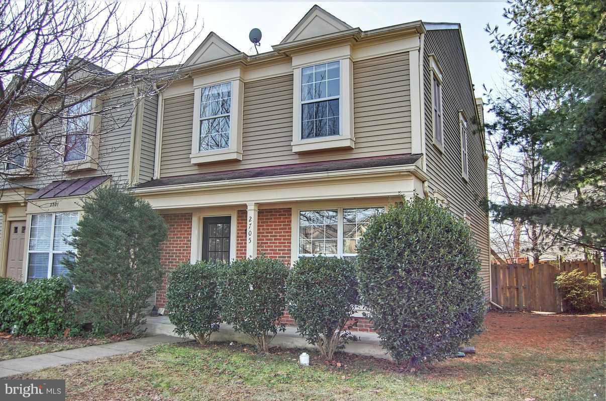 RIVER OAKS - Residential