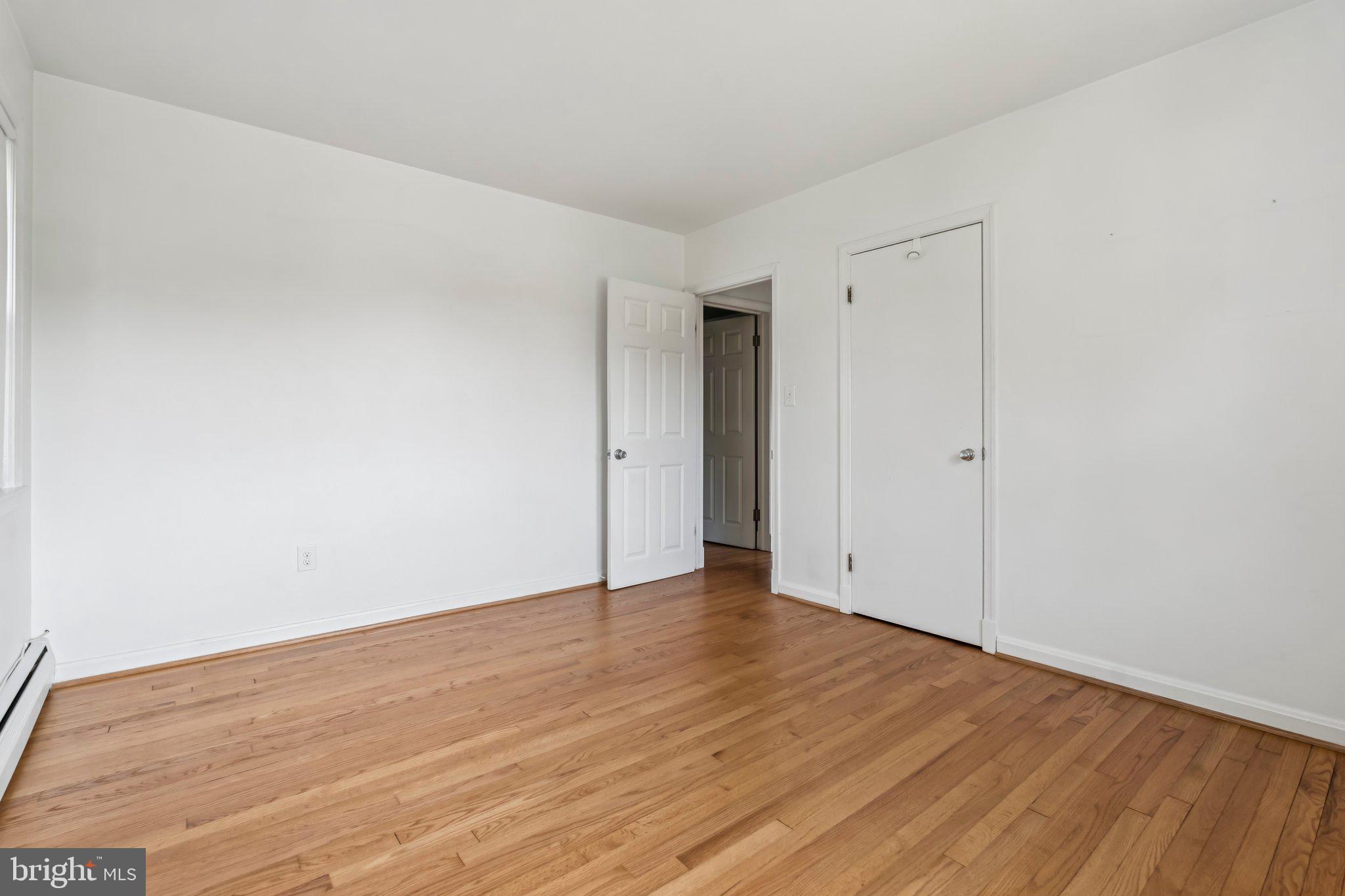 KNOLLWOOD - Residential