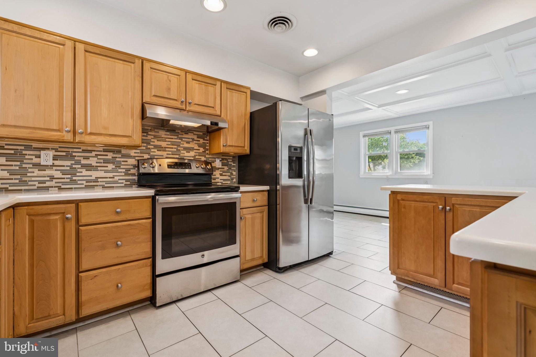 KNOLLWOOD - Residential