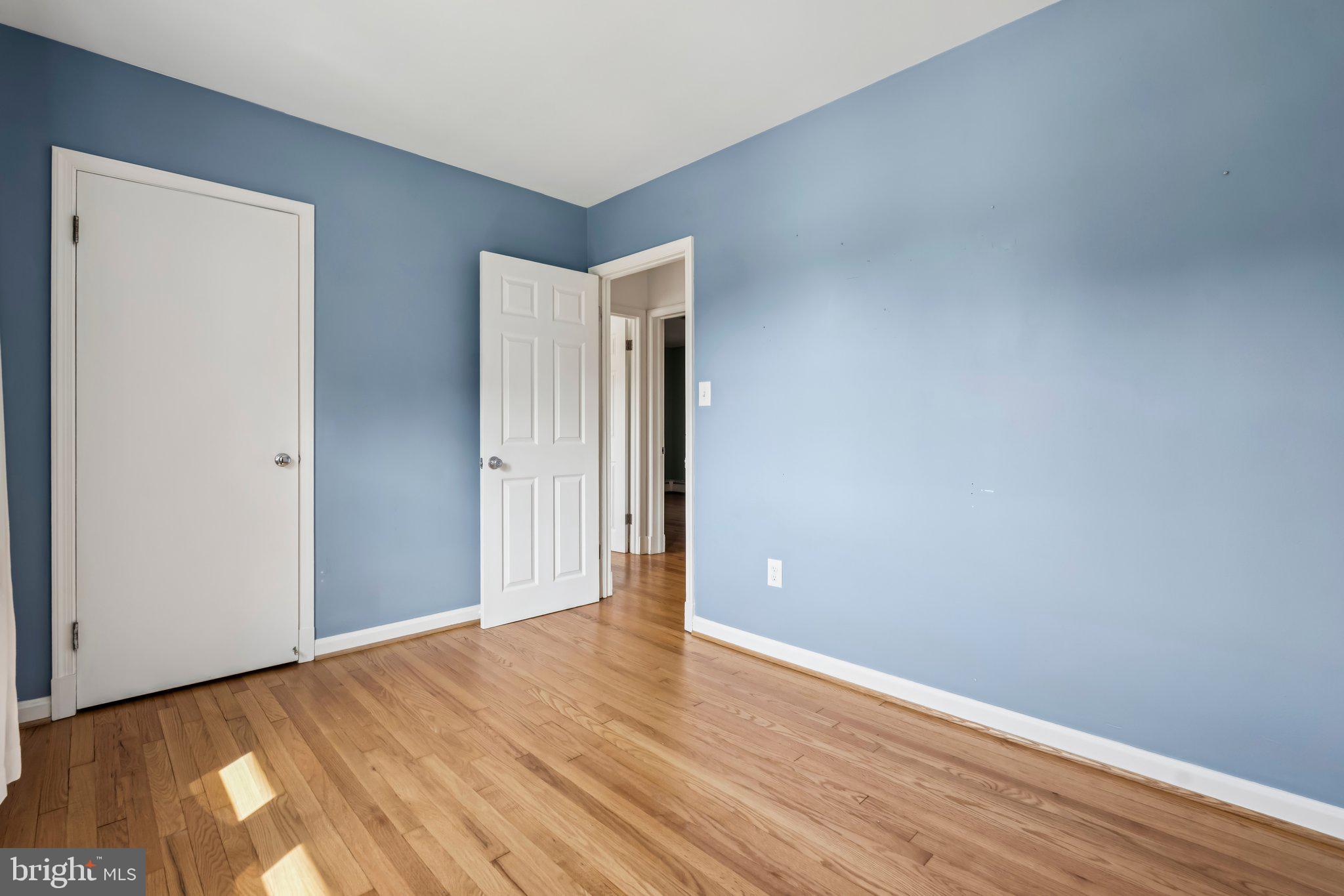 KNOLLWOOD - Residential