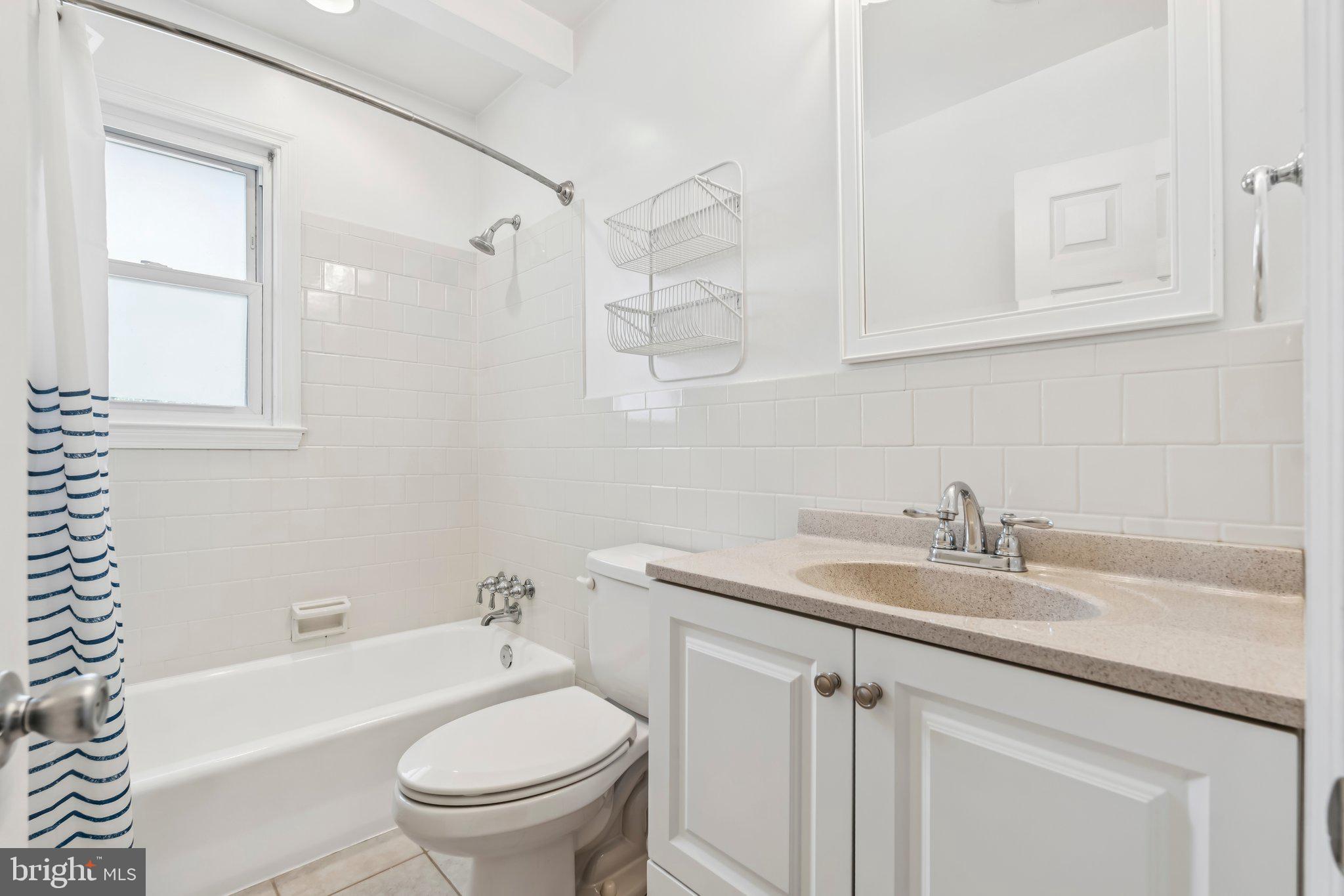 KNOLLWOOD - Residential