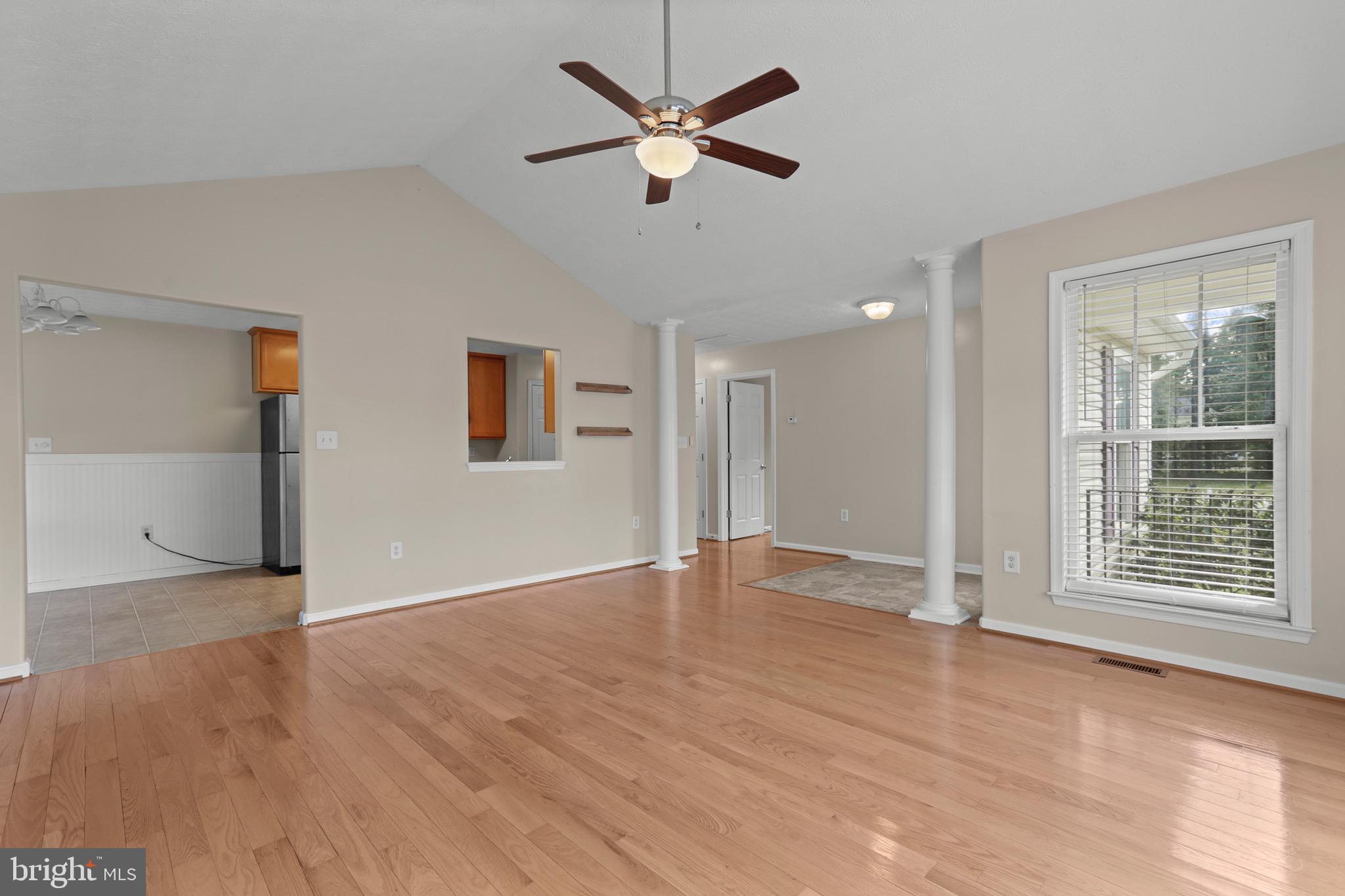 RIVERSIDE MEADOWS - Residential
