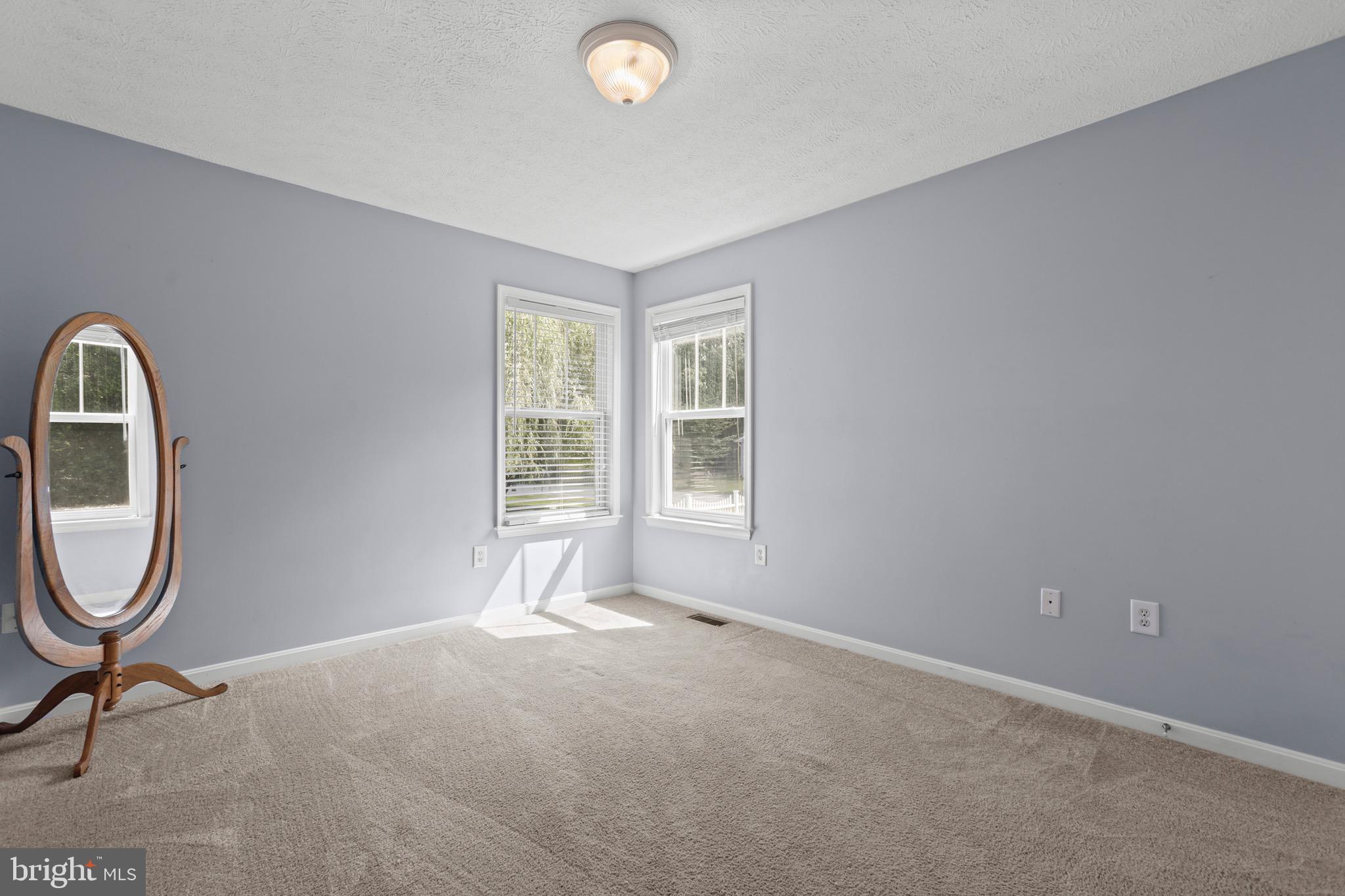 RIVERSIDE MEADOWS - Residential