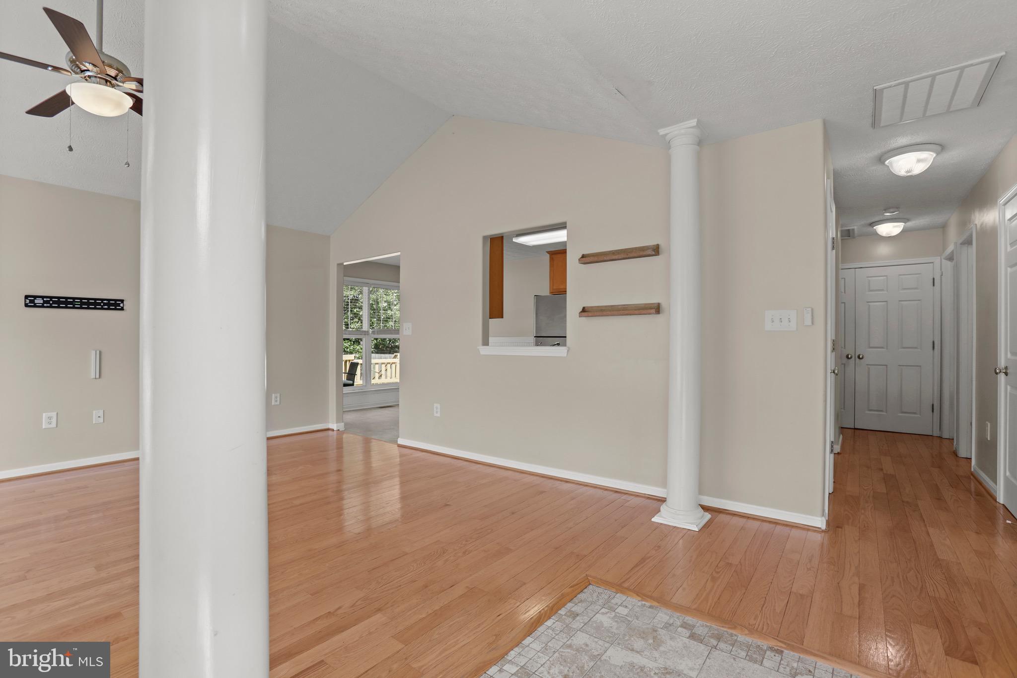 RIVERSIDE MEADOWS - Residential