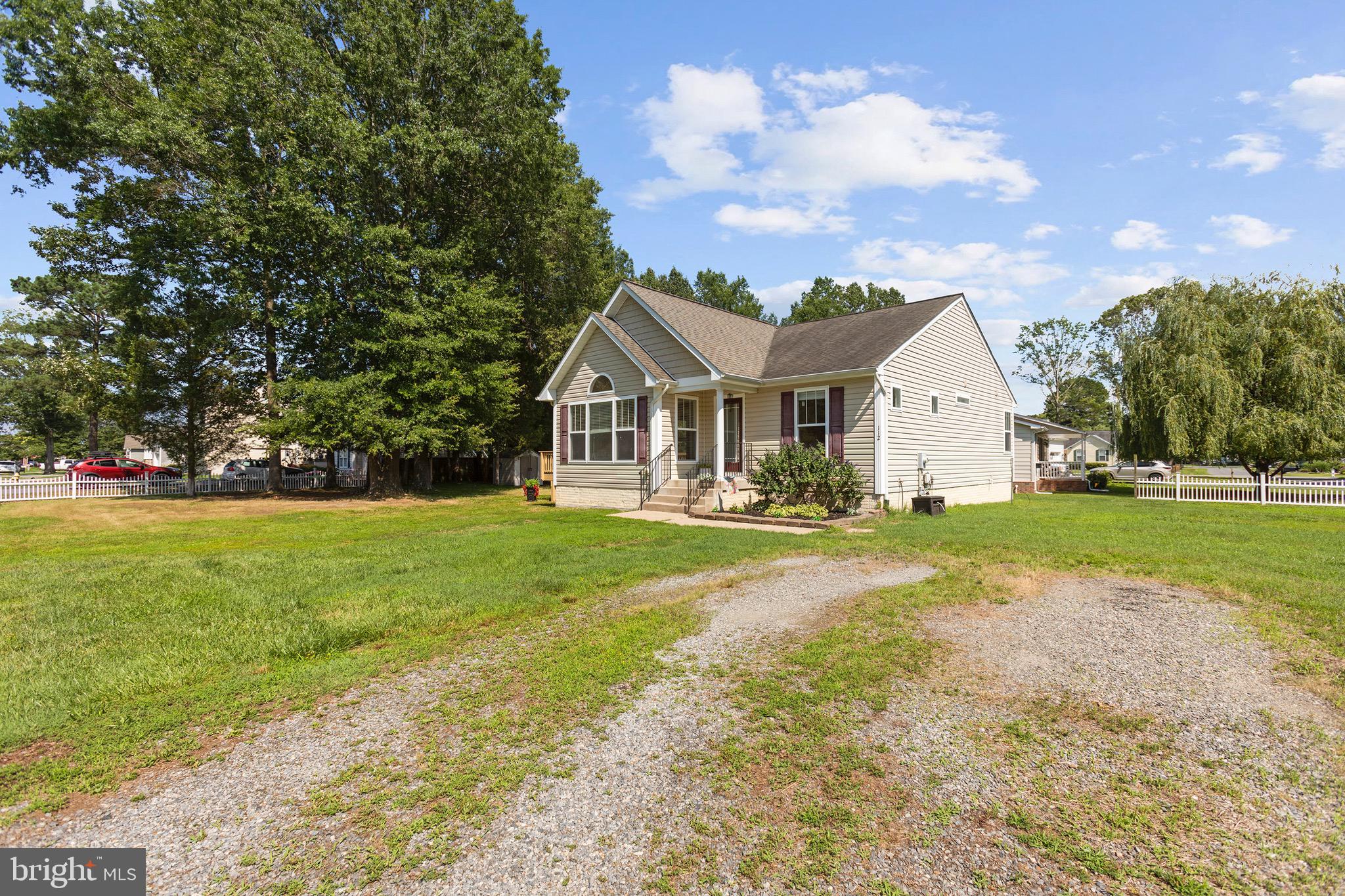 RIVERSIDE MEADOWS - Residential