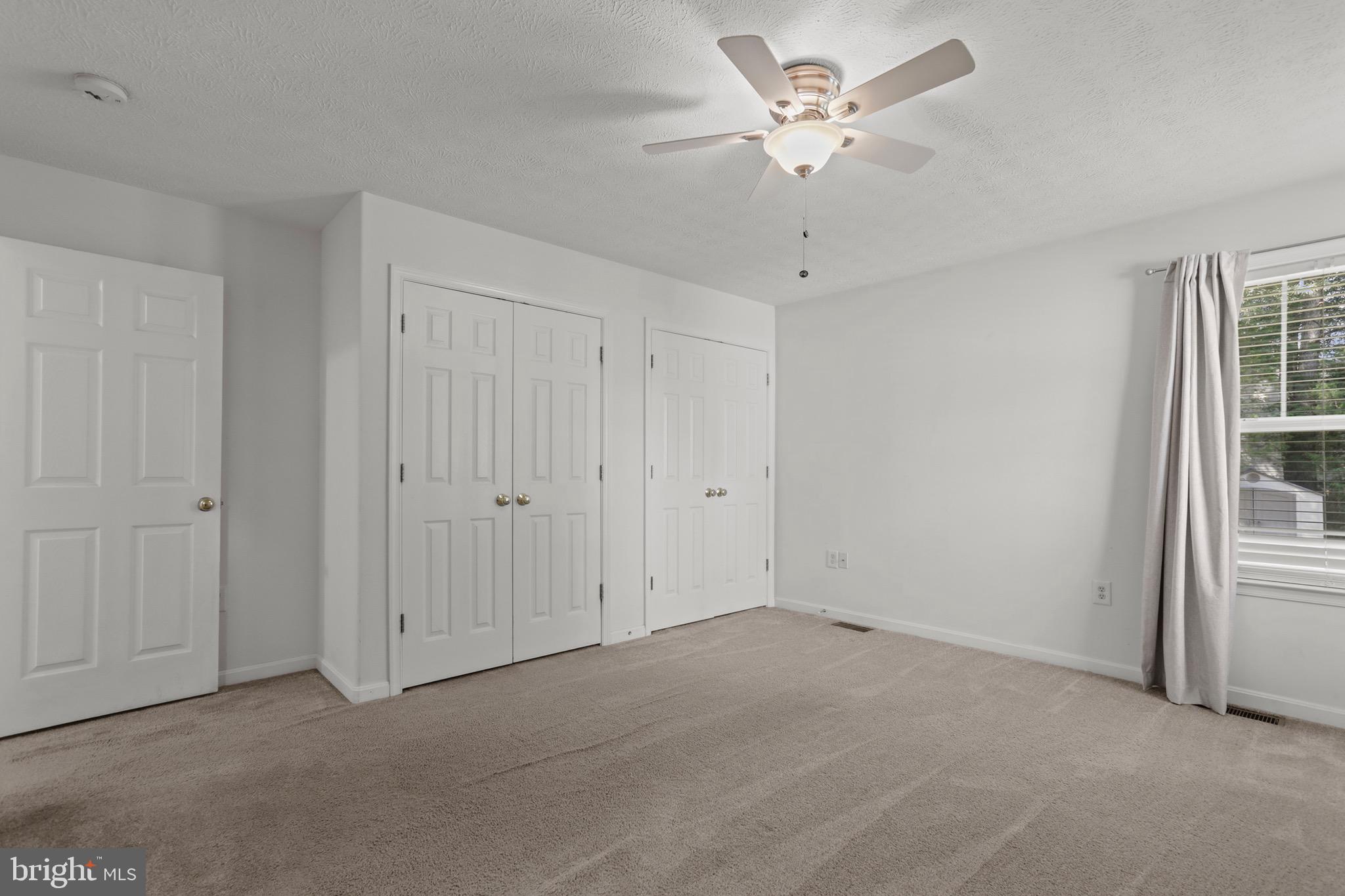 RIVERSIDE MEADOWS - Residential