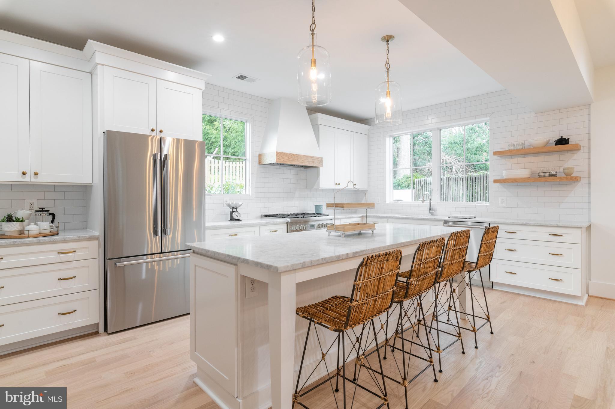 MONTICELLO PARK - Residential