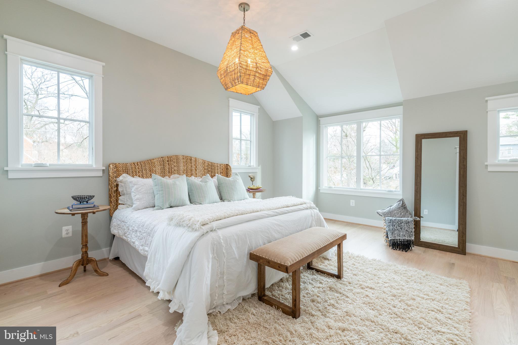 MONTICELLO PARK - Residential