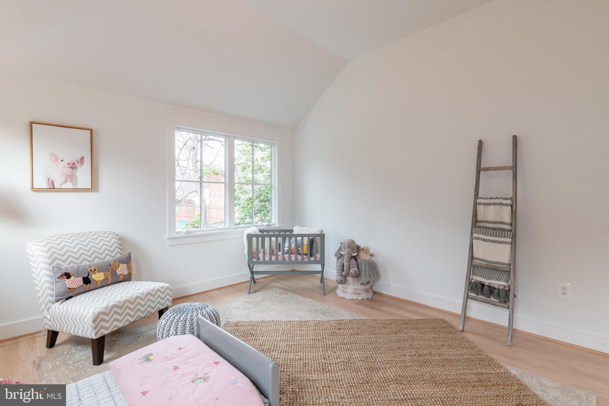 MONTICELLO PARK - Residential