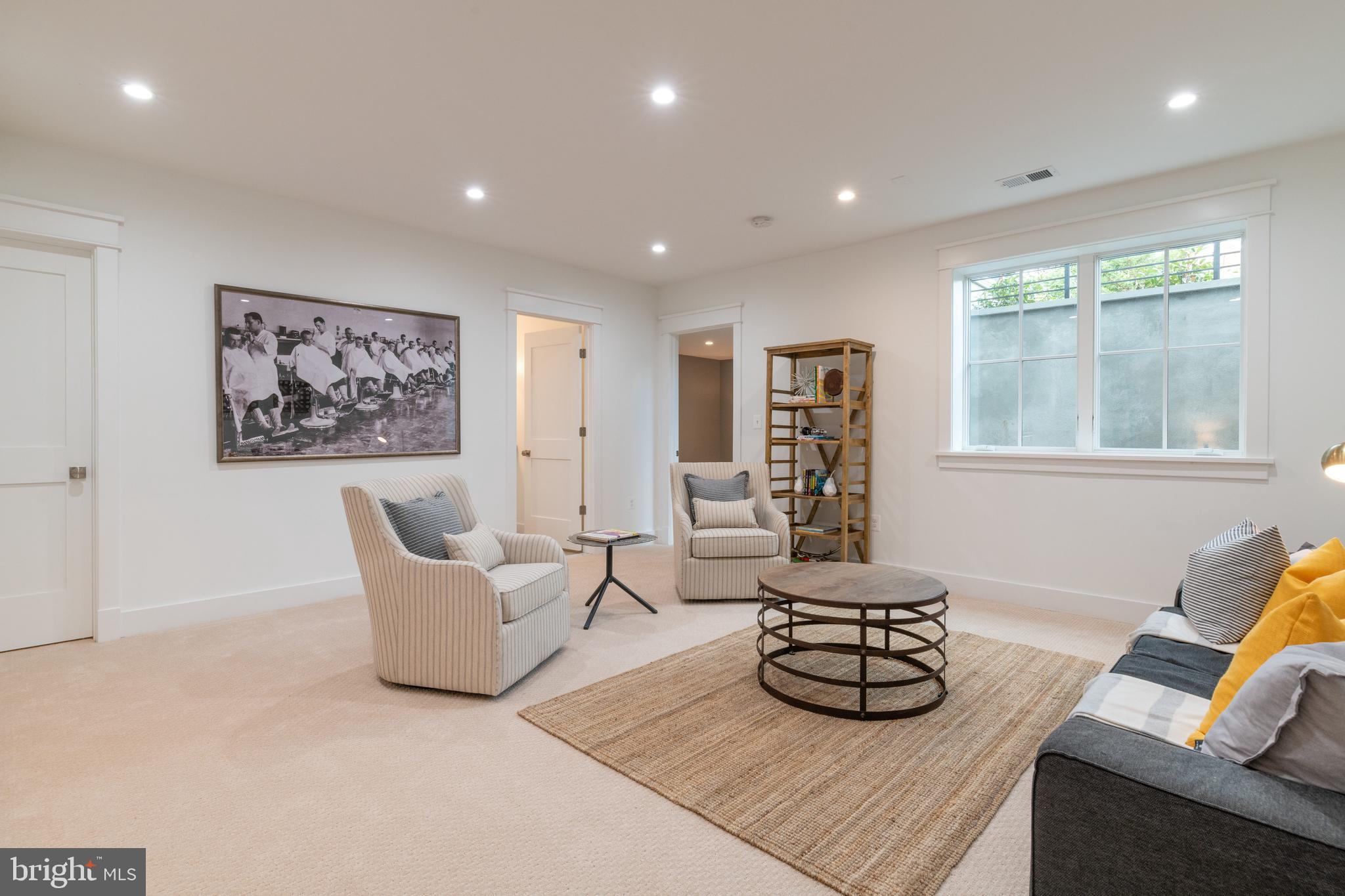 MONTICELLO PARK - Residential