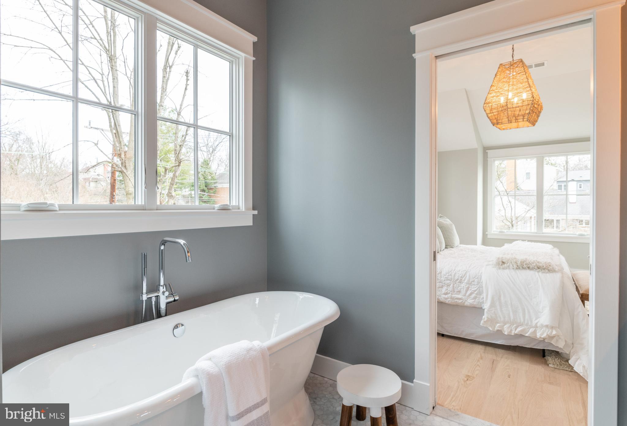 MONTICELLO PARK - Residential