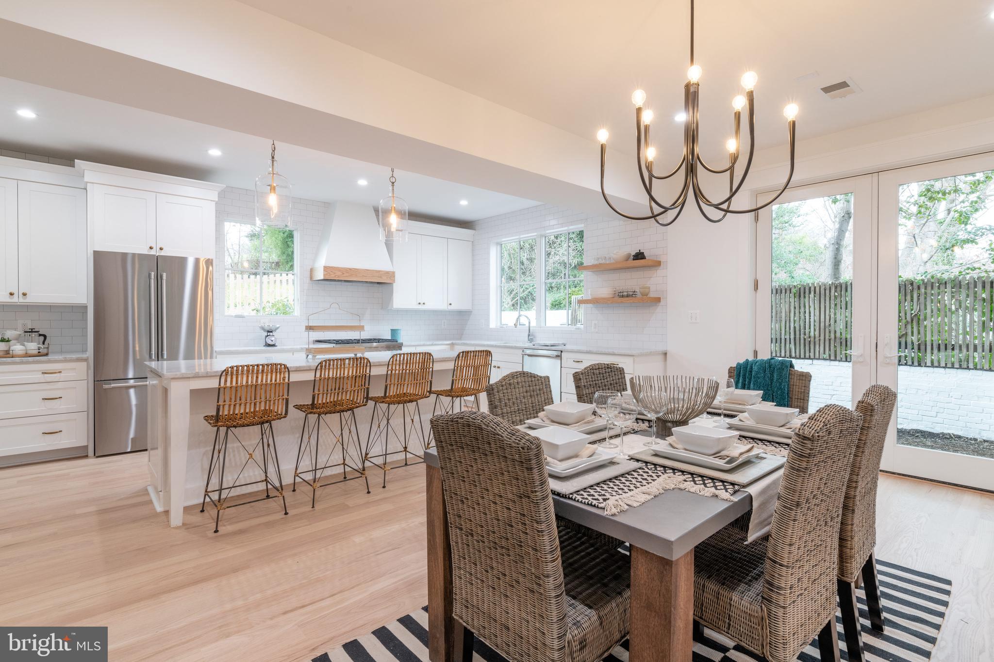 MONTICELLO PARK - Residential