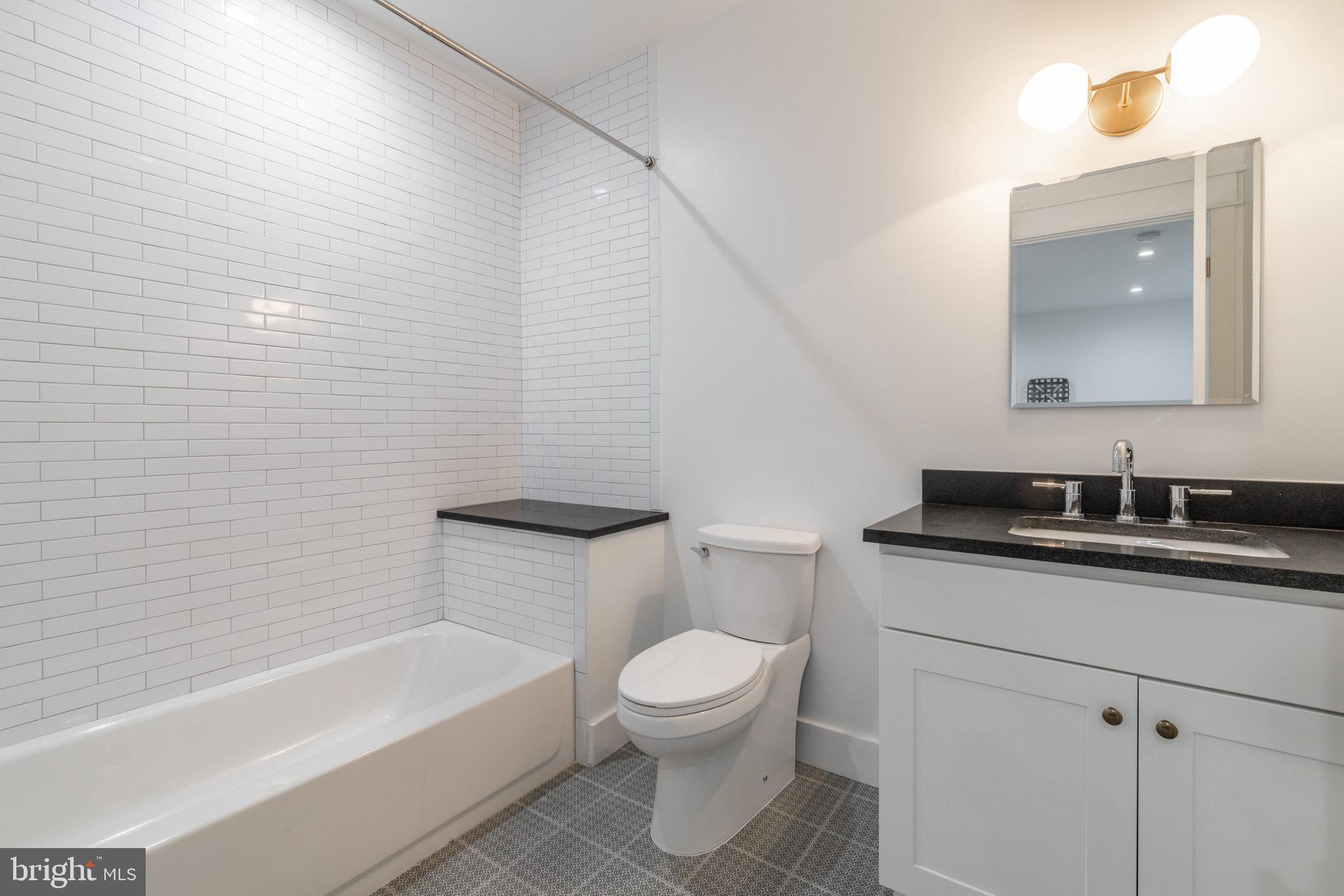 MONTICELLO PARK - Residential