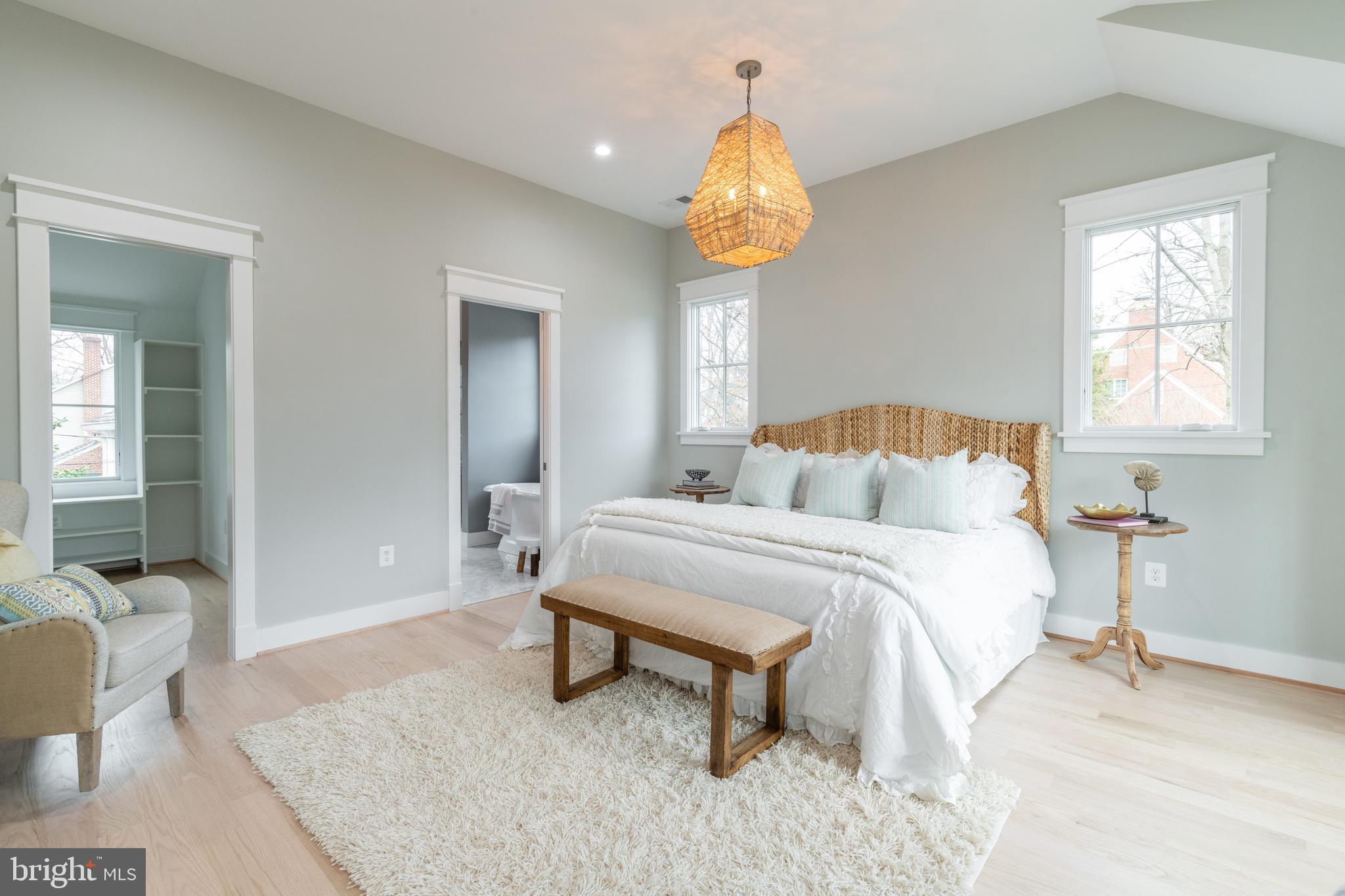 MONTICELLO PARK - Residential