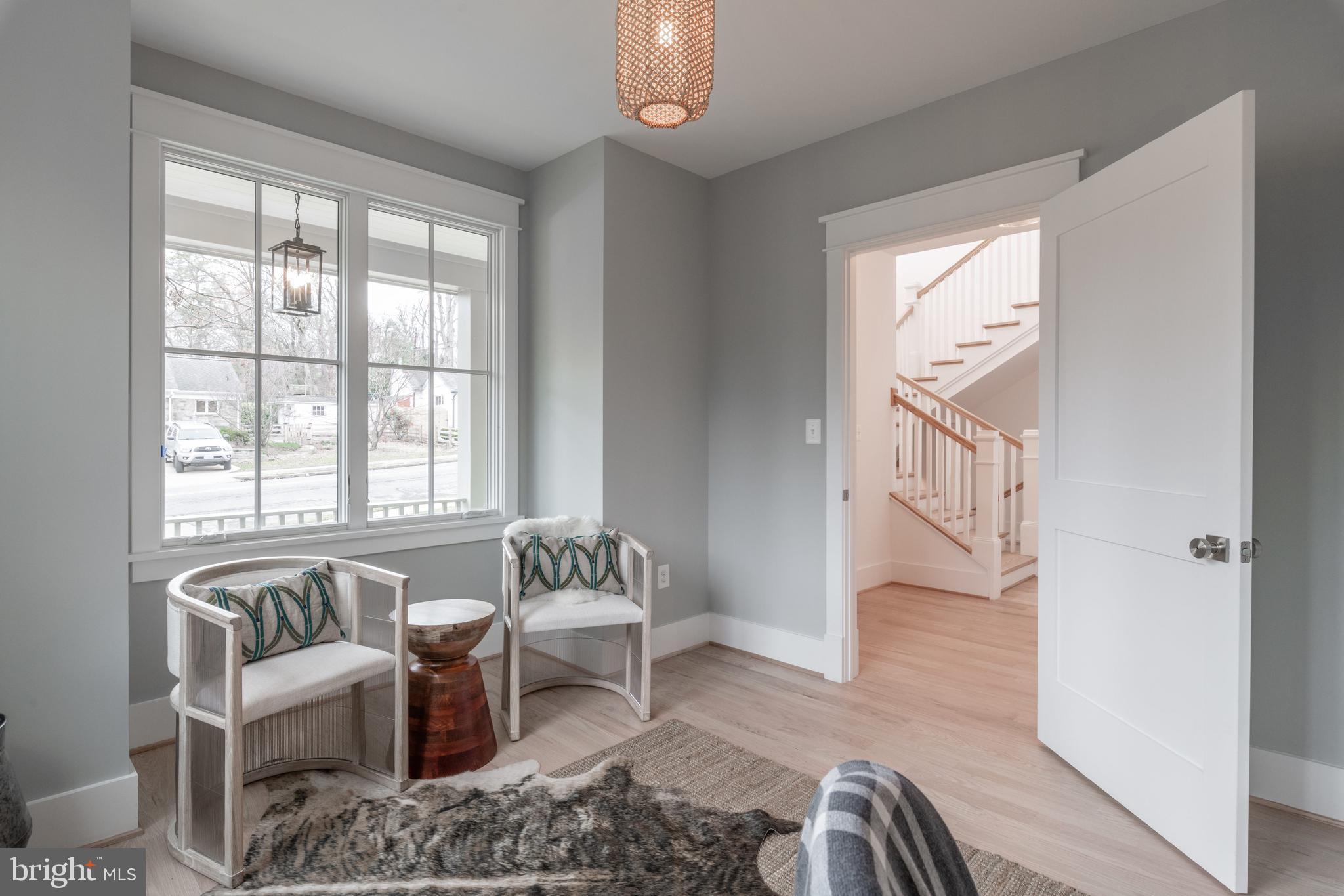 MONTICELLO PARK - Residential