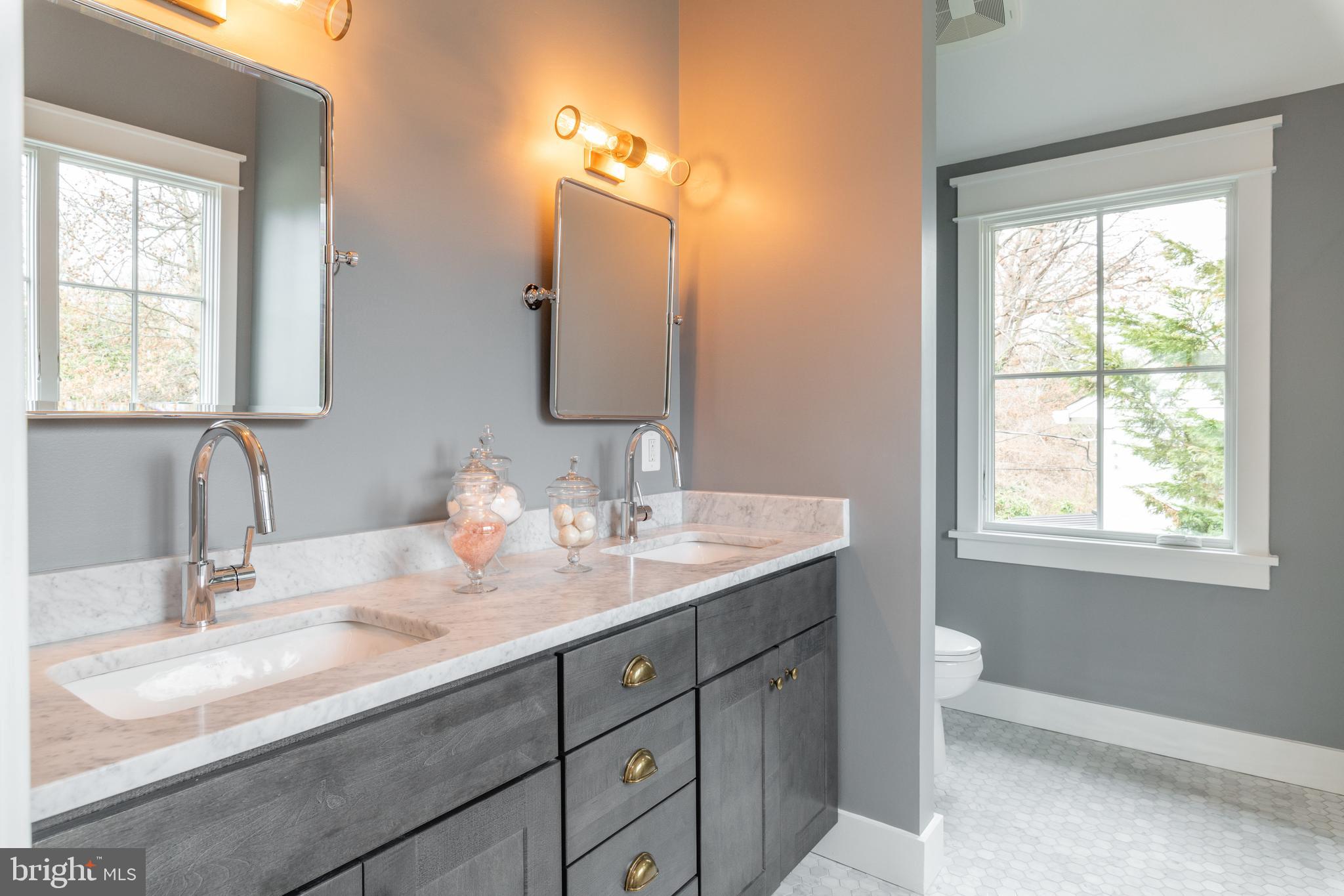 MONTICELLO PARK - Residential