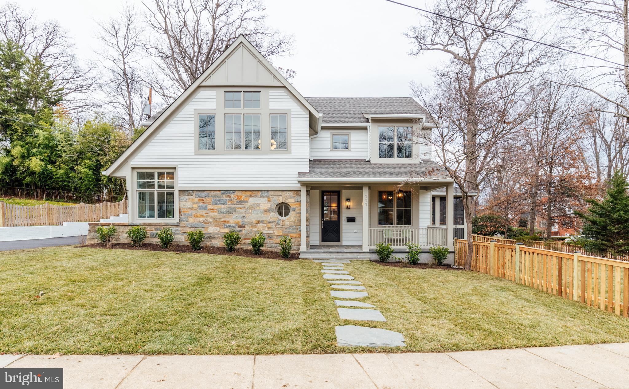 MONTICELLO PARK - Residential