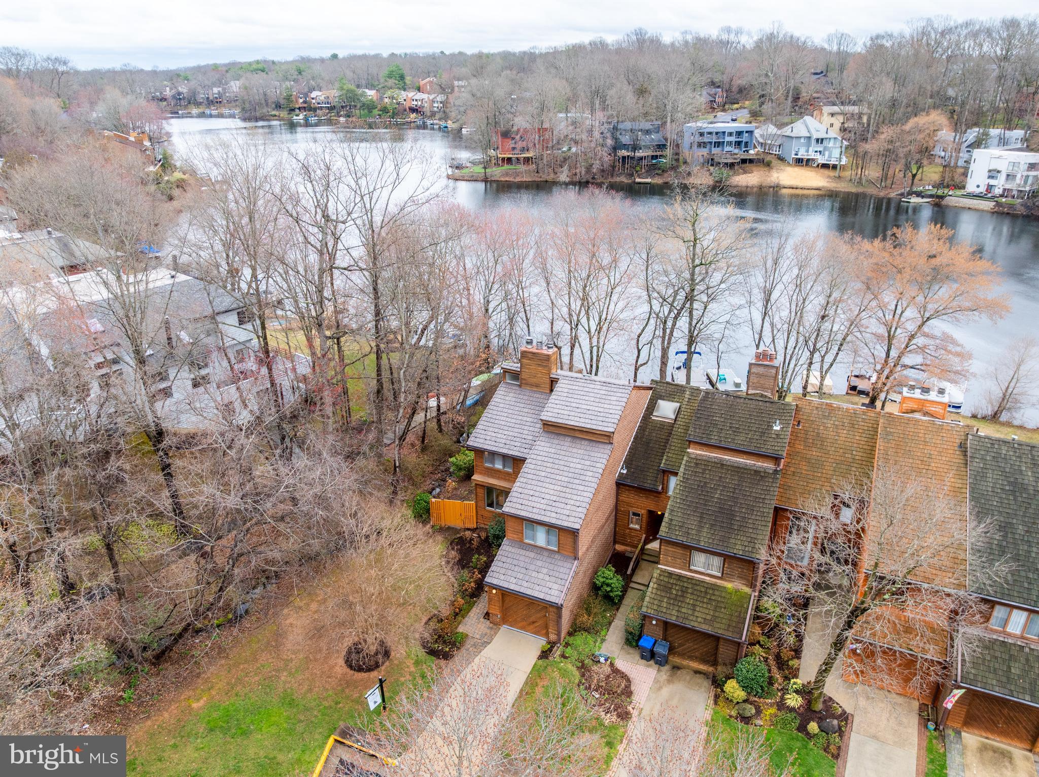 CEDAR COVE - Residential