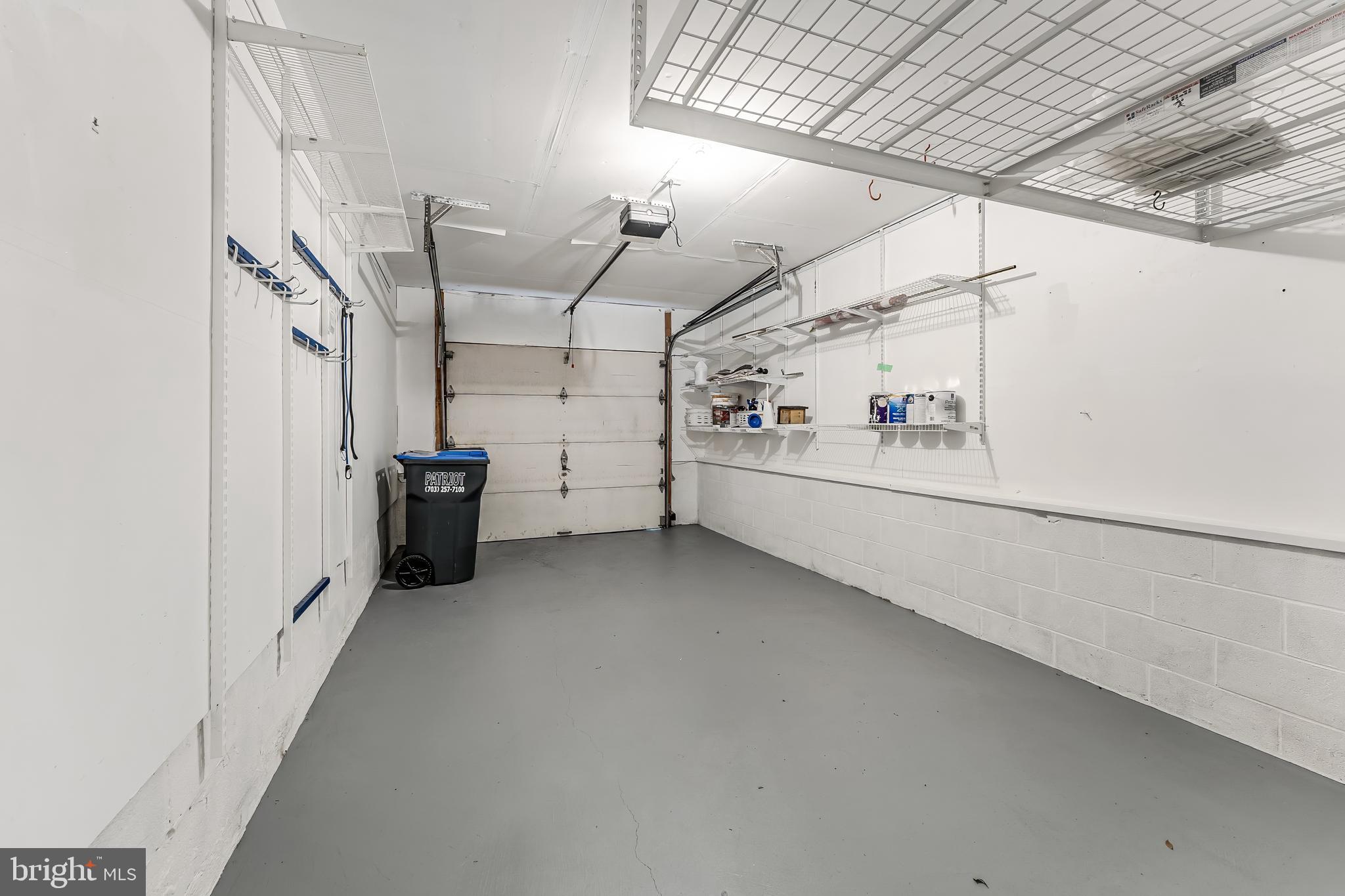 CEDAR COVE - Residential