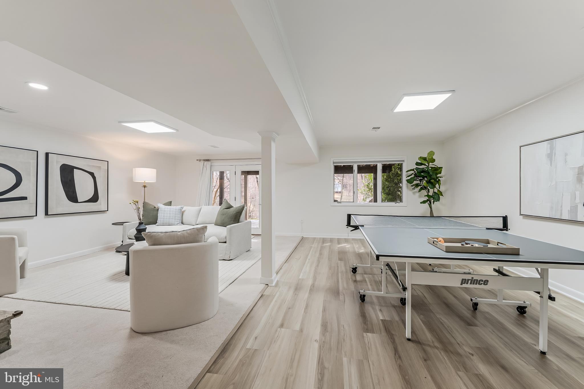 CEDAR COVE - Residential