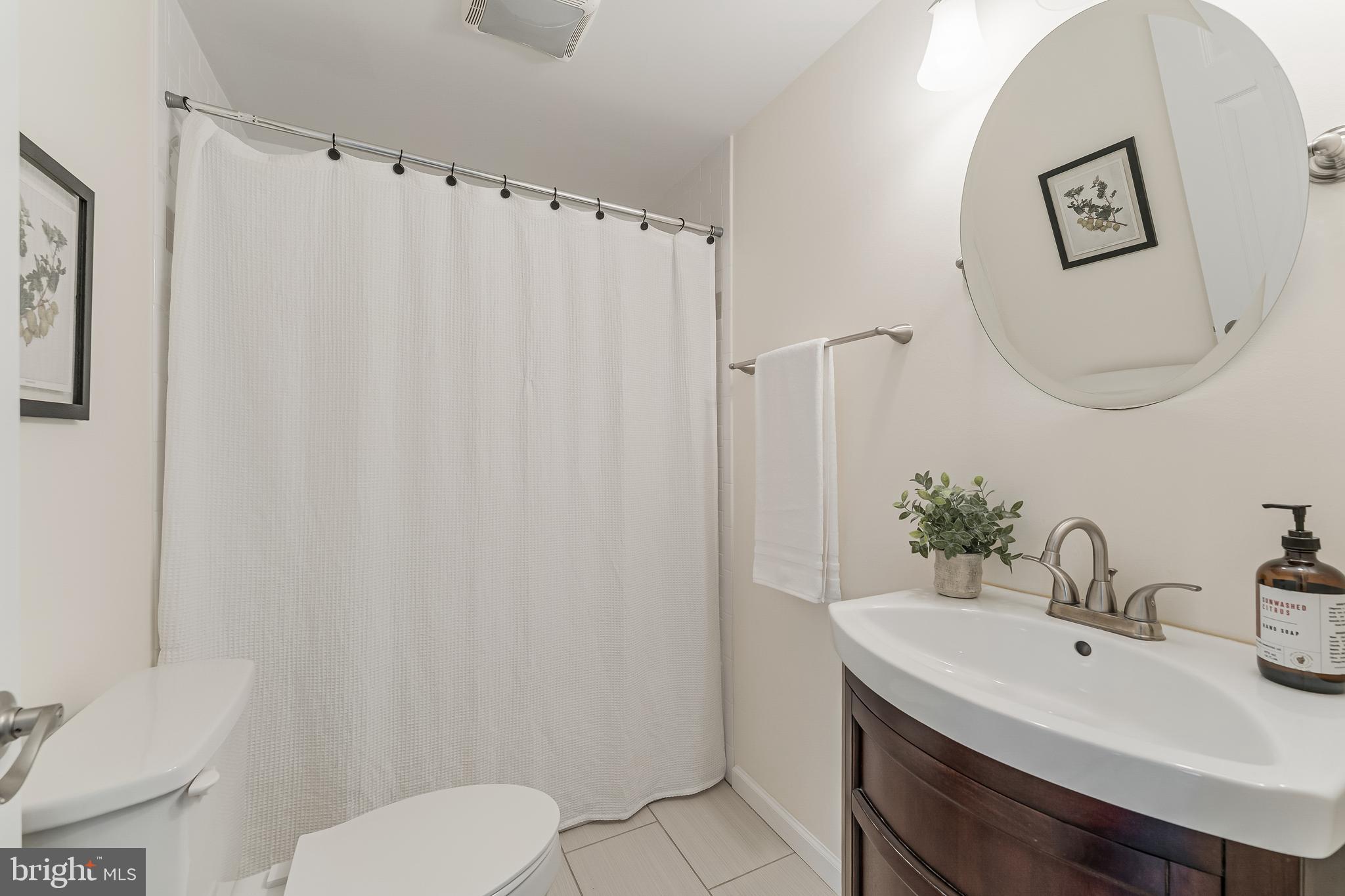 CEDAR COVE - Residential