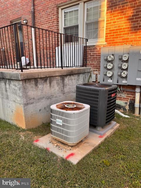 FAIRFAX VILLAGE - Residential