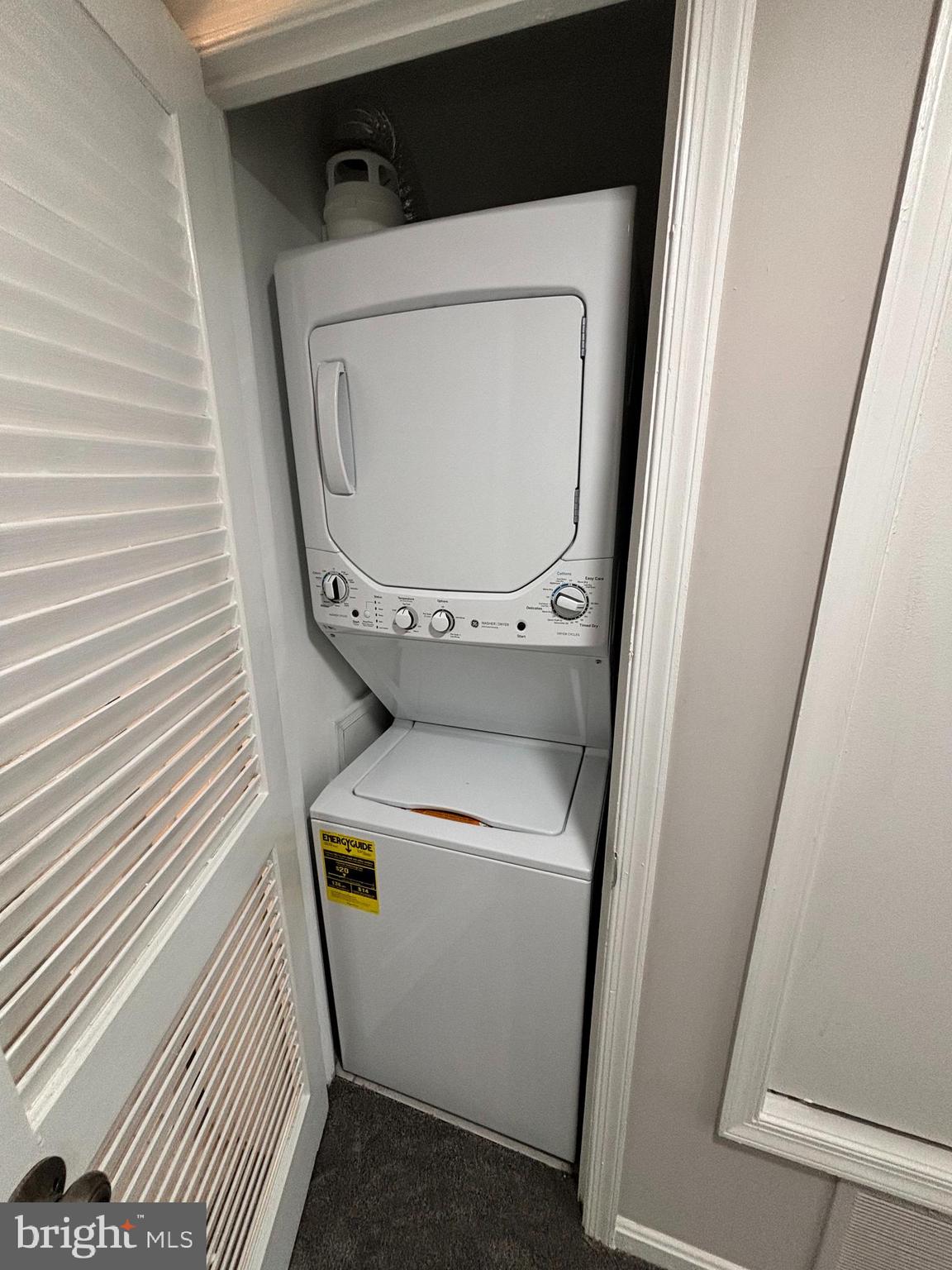 FAIRFAX VILLAGE - Residential