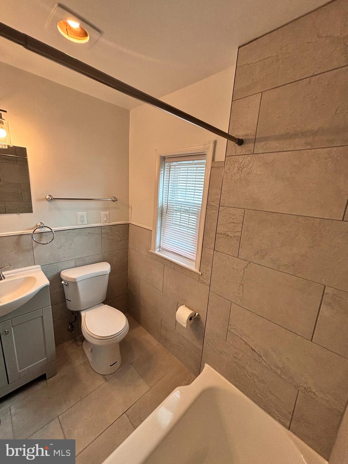 FAIRFAX VILLAGE - Residential