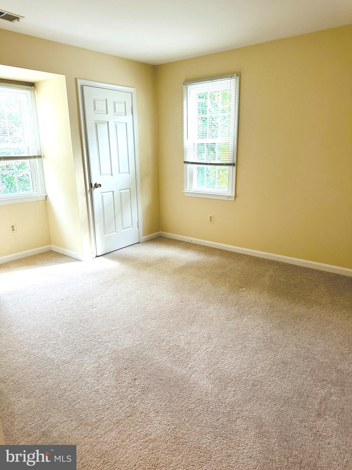 SAYBROOKE - Residential Lease