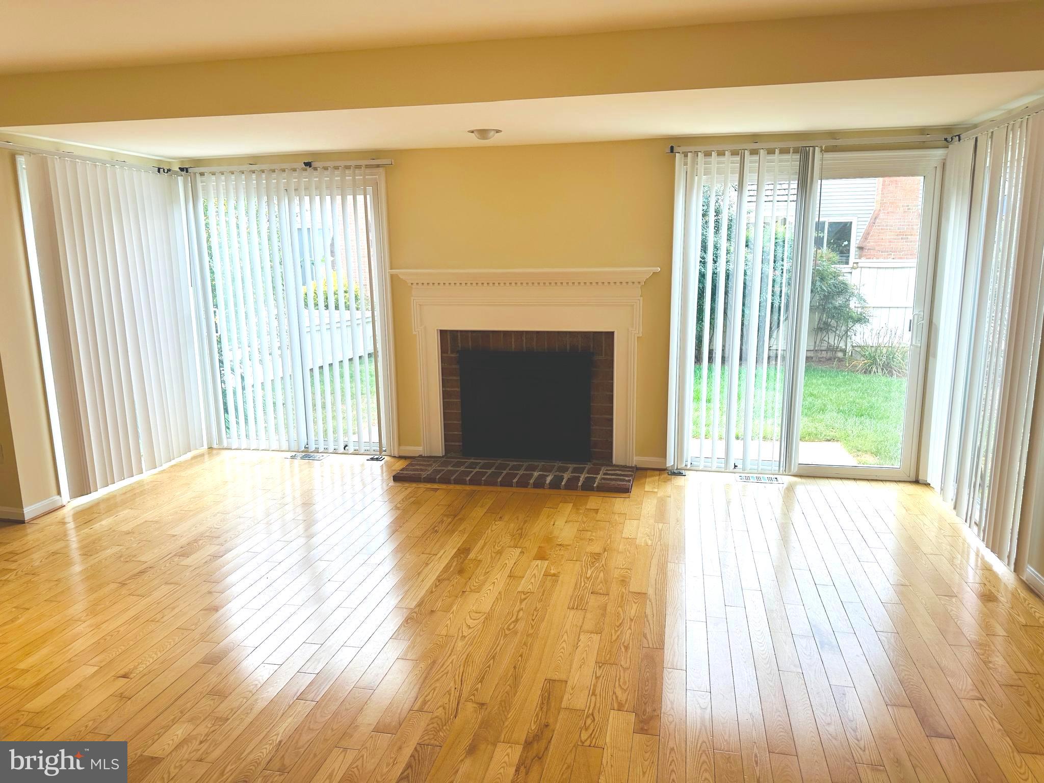 SAYBROOKE - Residential Lease