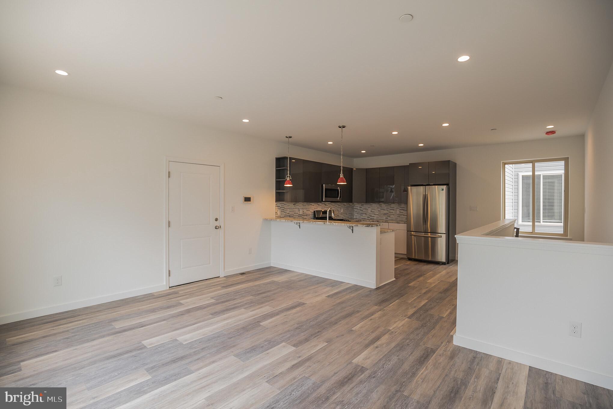 OLDE KENSINGTON - Residential Income