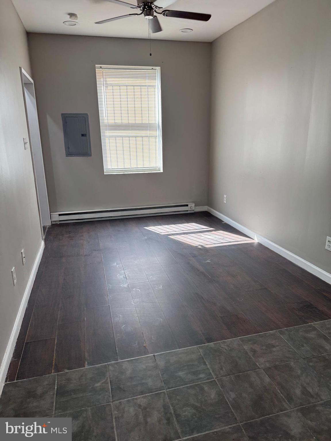 KENSINGTON - Residential