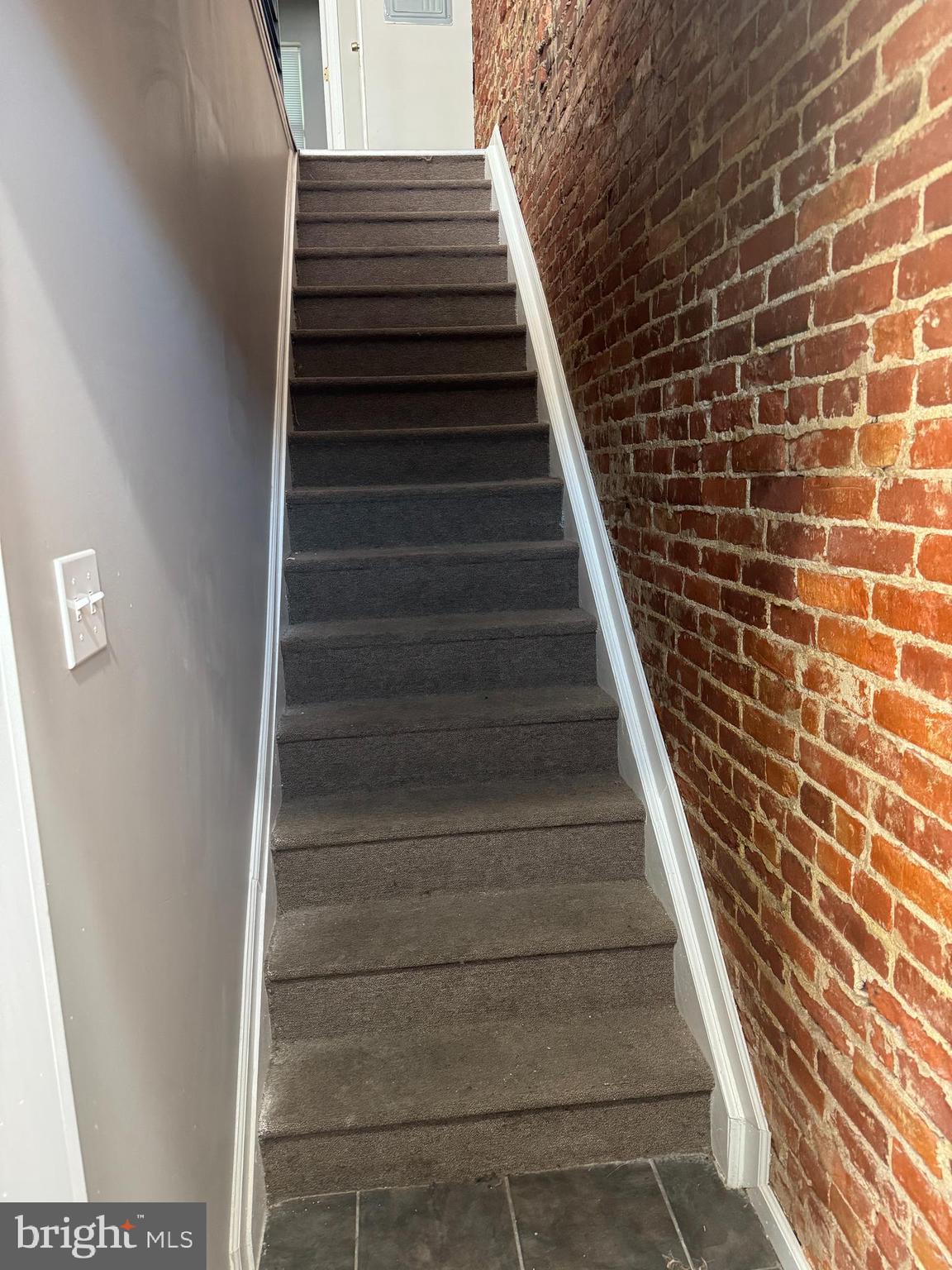 KENSINGTON - Residential