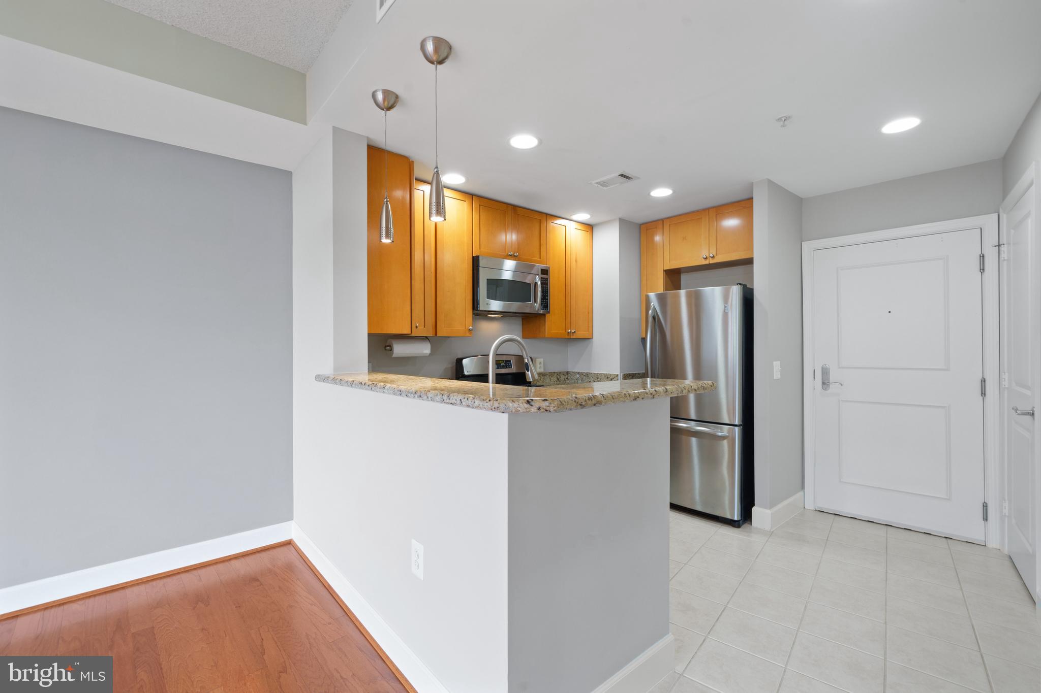 3600 S. GLEBE ROAD 526W