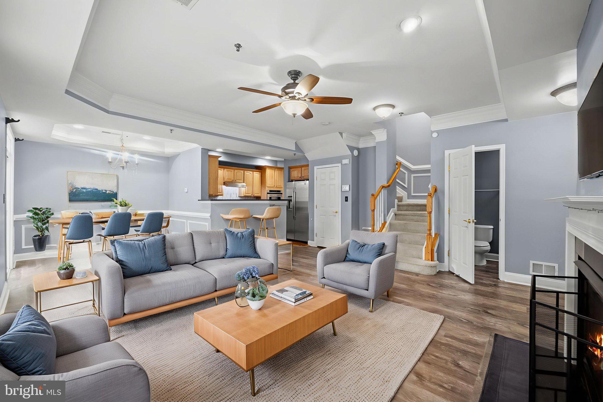 GROVETON WOODS - Residential