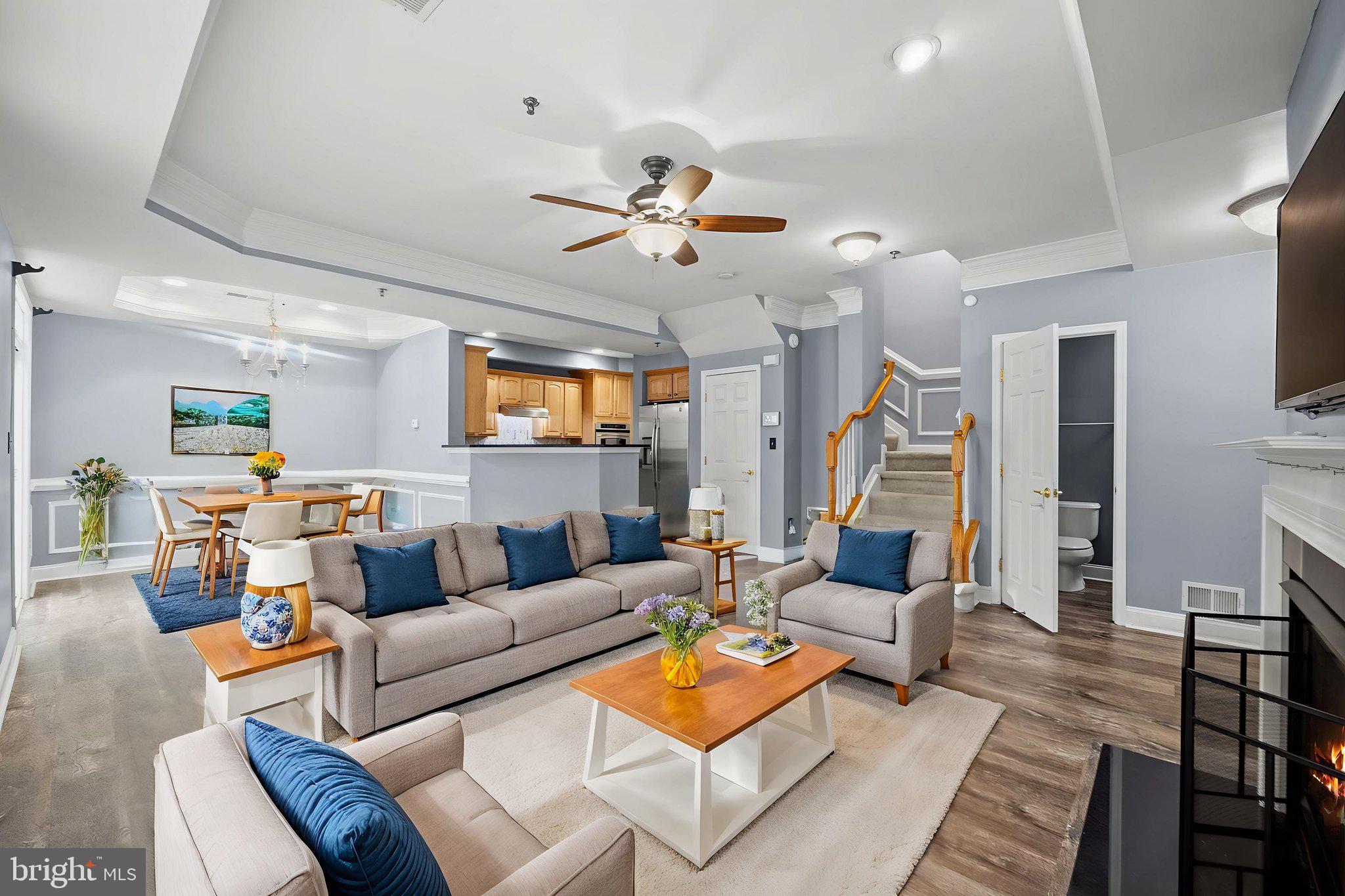 GROVETON WOODS - Residential