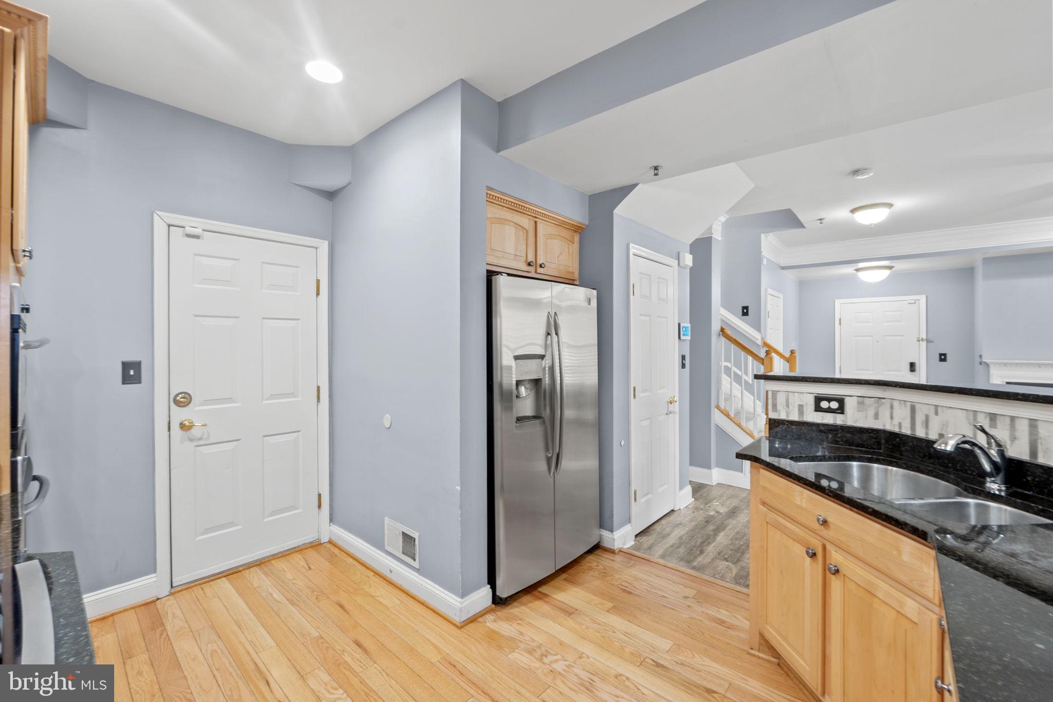 GROVETON WOODS - Residential