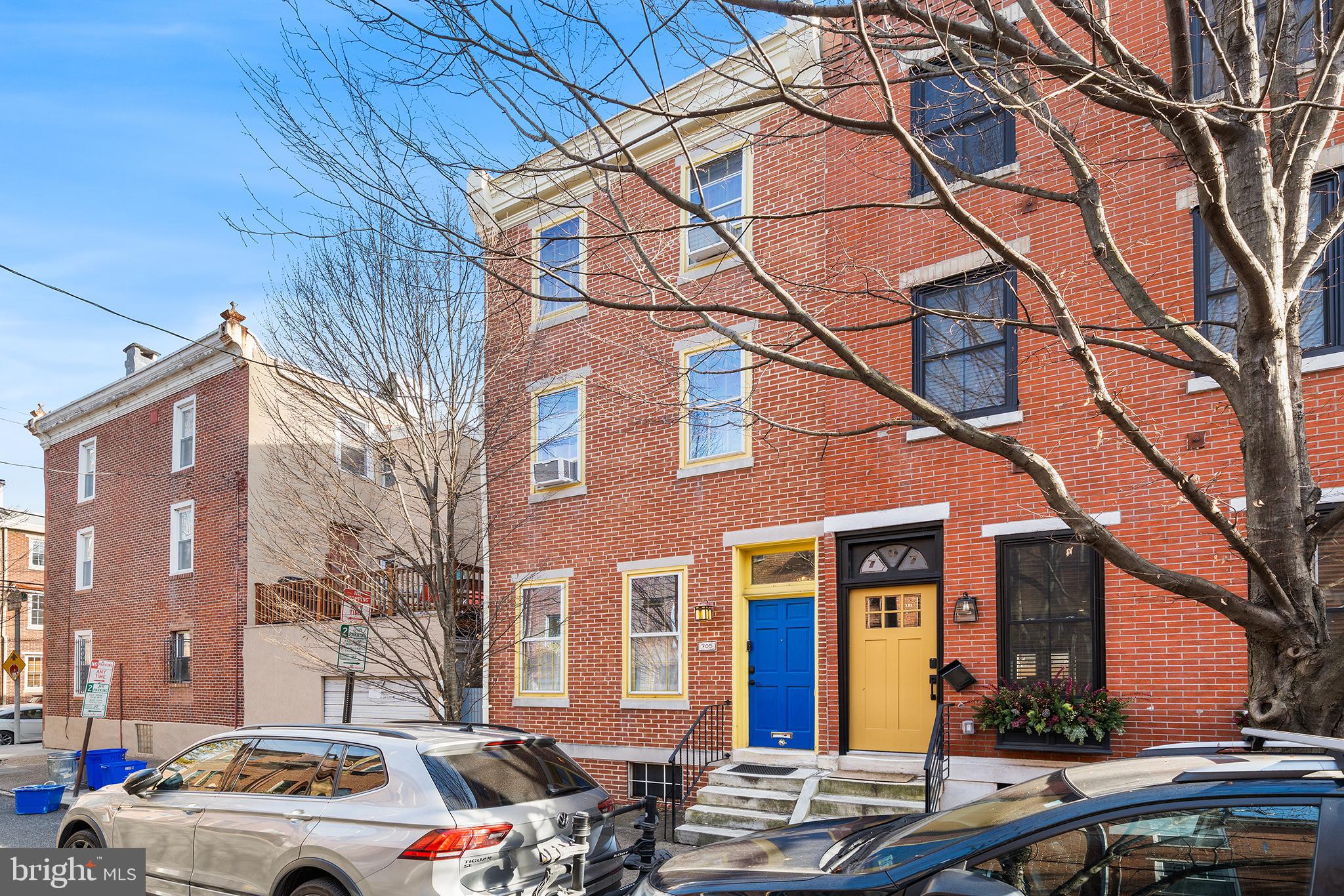 705 S WARNOCK STREET