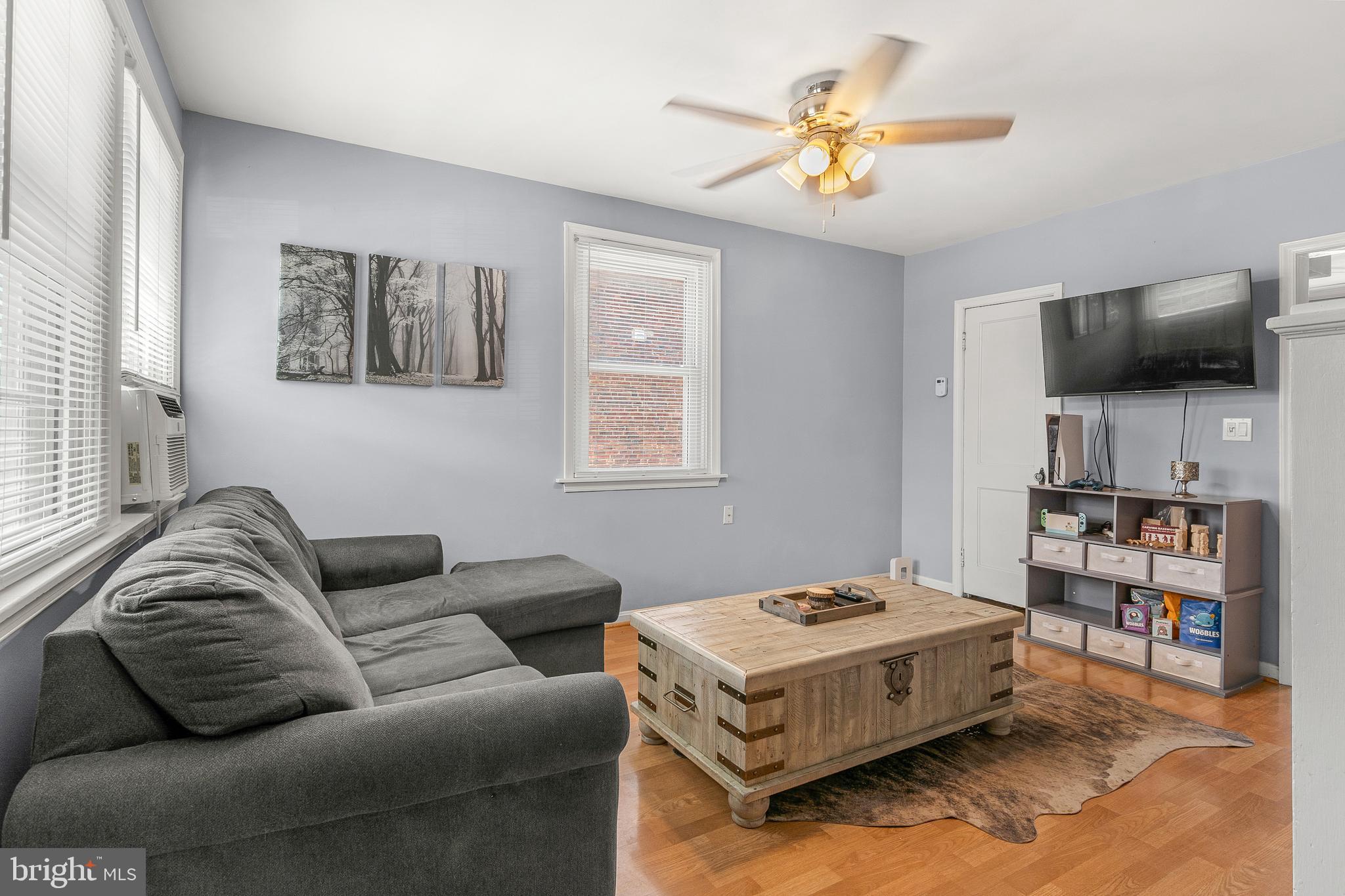 1340 W 37TH STREET