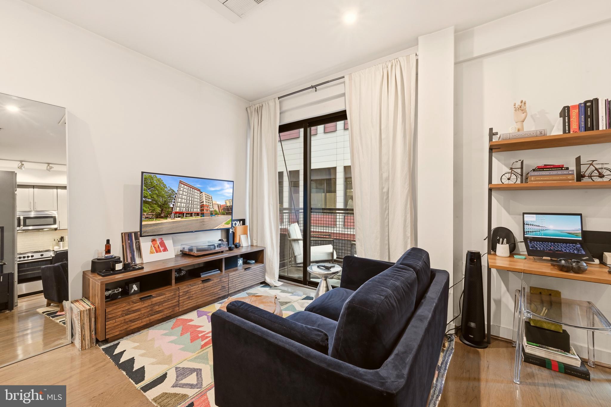 WHEATON OUTSIDE - Residential