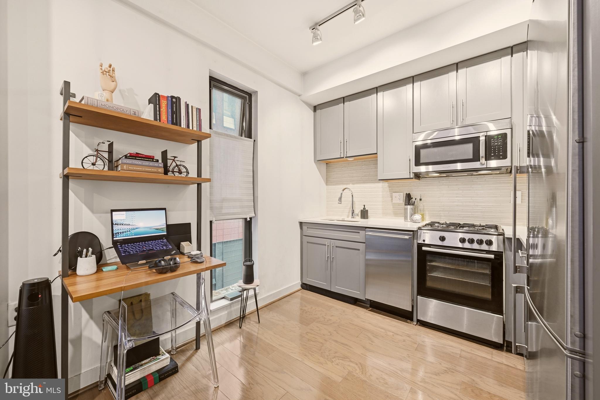 WHEATON OUTSIDE - Residential