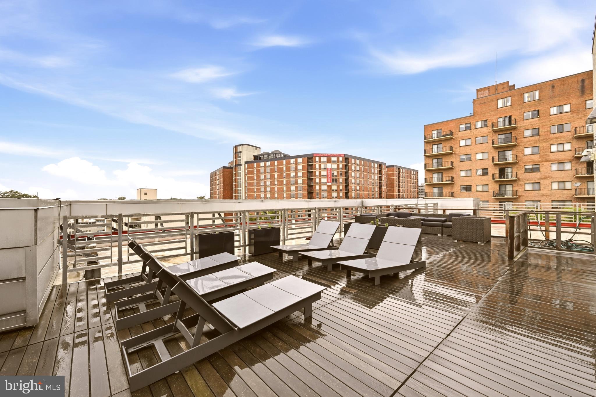 WHEATON OUTSIDE - Residential