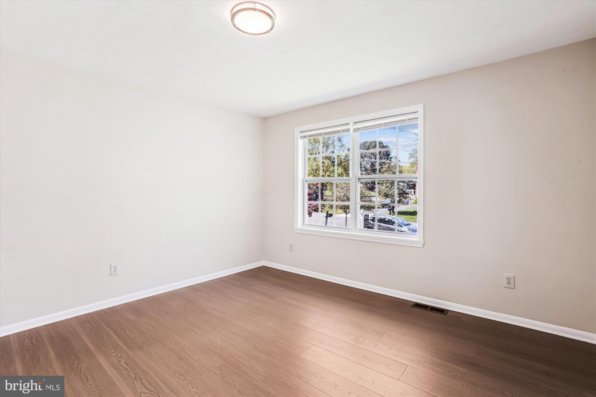 STIRLING FOREST - Residential