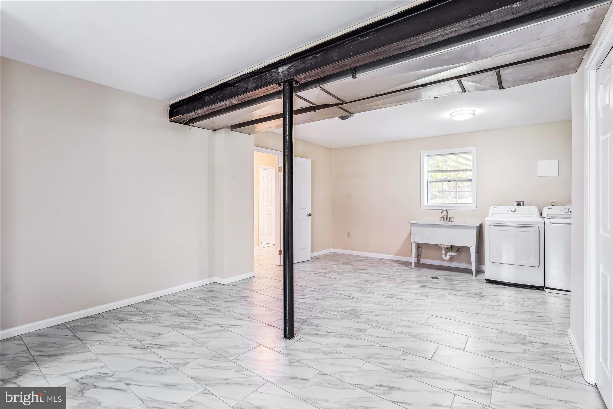 STIRLING FOREST - Residential