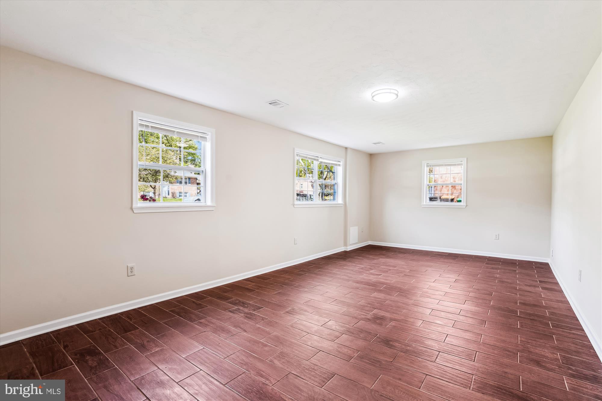 STIRLING FOREST - Residential