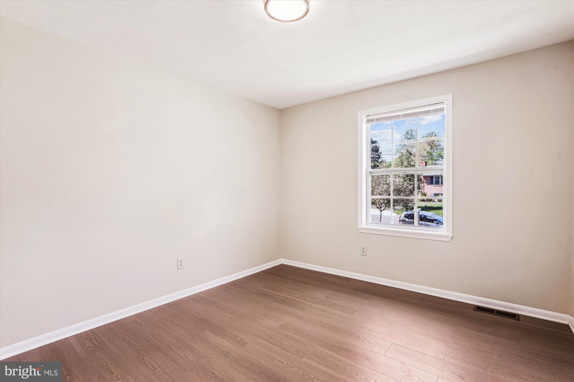 STIRLING FOREST - Residential