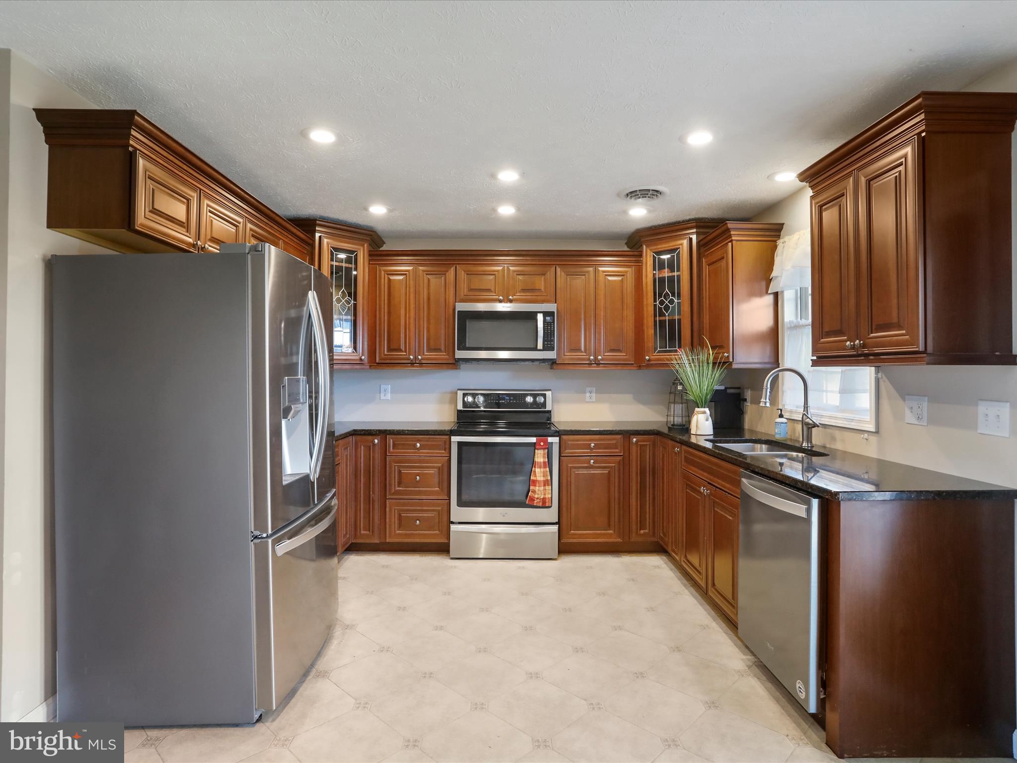 FORT ASHBY - Residential