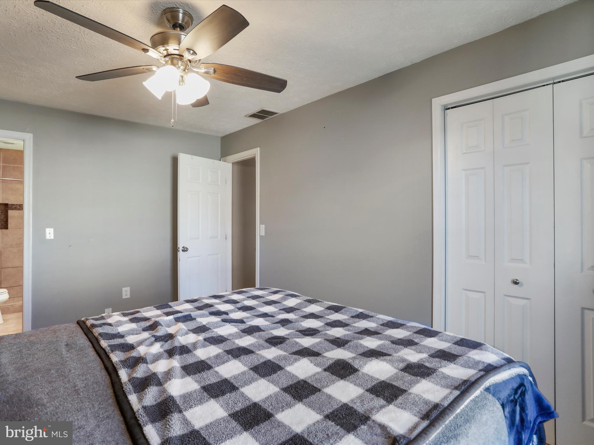 FORT ASHBY - Residential