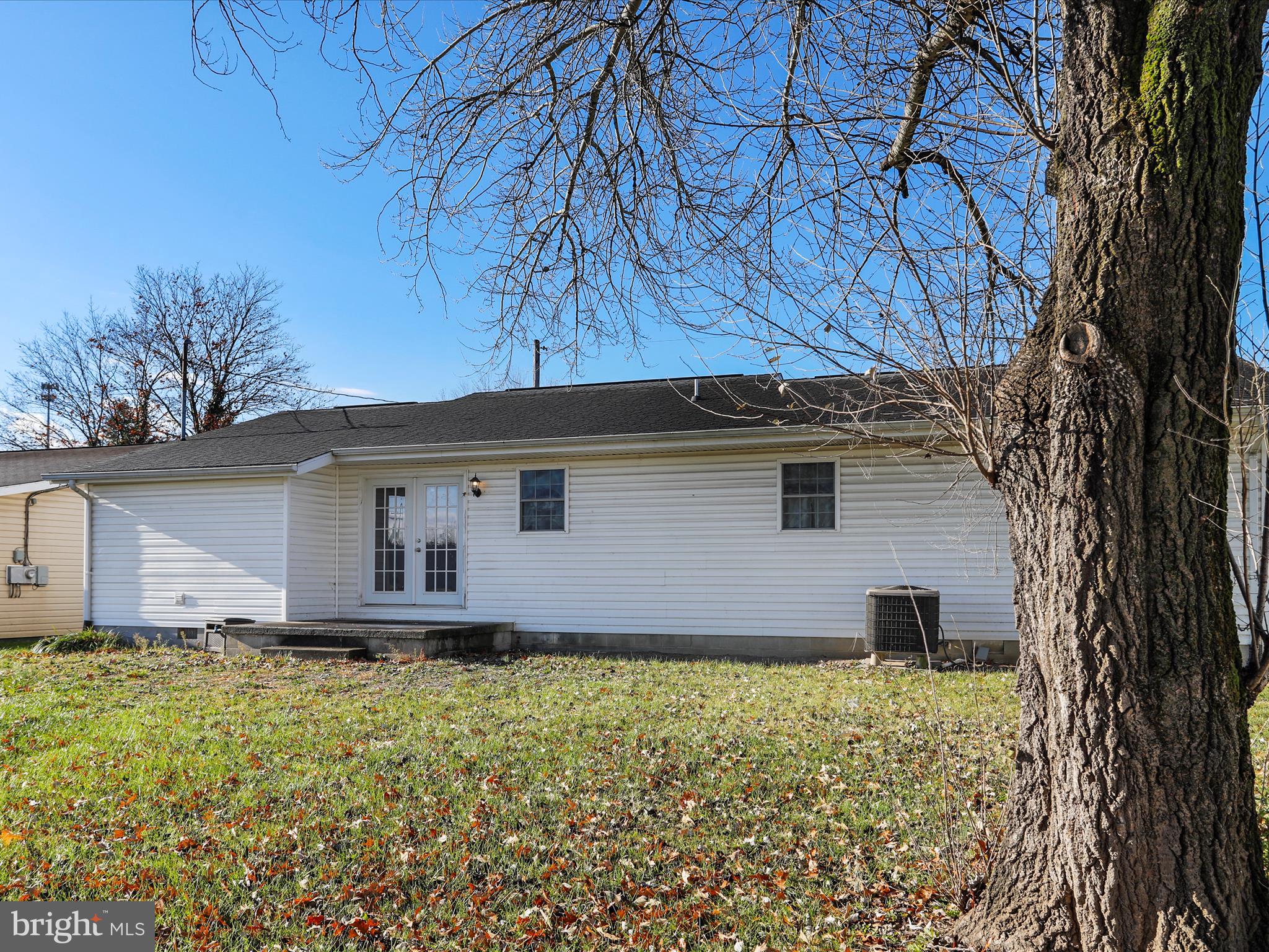 FORT ASHBY - Residential